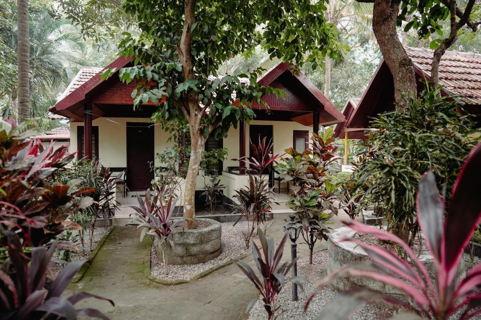 Savithri Inn Cottage 瓦尔卡拉 外观 照片